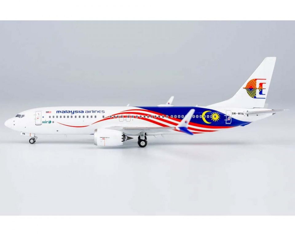 www.JetCollector.com: Malaysia Airlines B737 MAX8 9M-MVA 1:400