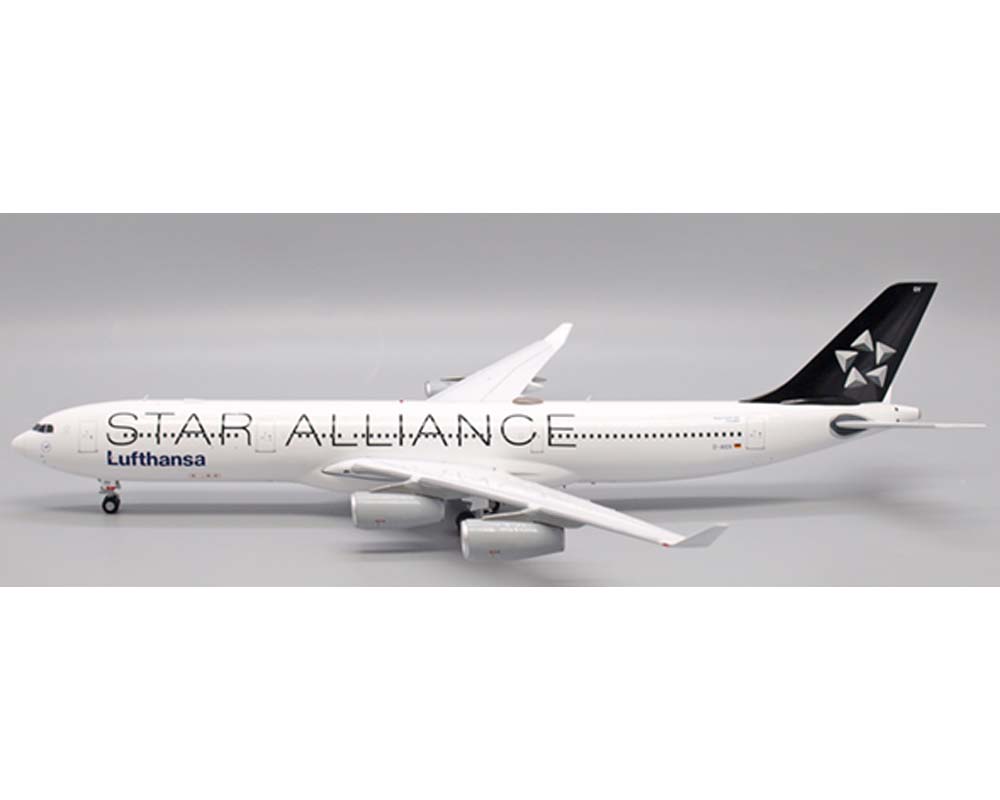 www.JetCollector.com: Lufthansa A340-300 Star Alliance, w/stand D