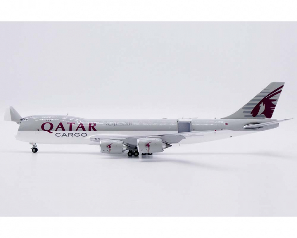 www.JetCollector.com: Qatar Cargo B747-8F Interactive A7-BGA 1:400