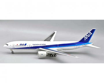 ANA - All Nippon B777-200 w/stand JA8199 1:200 Scale B Models B-772-8199