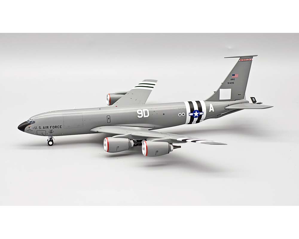 www.JetCollector.com: USAF KC-135R w/stand 63-7981 1:200 Scale