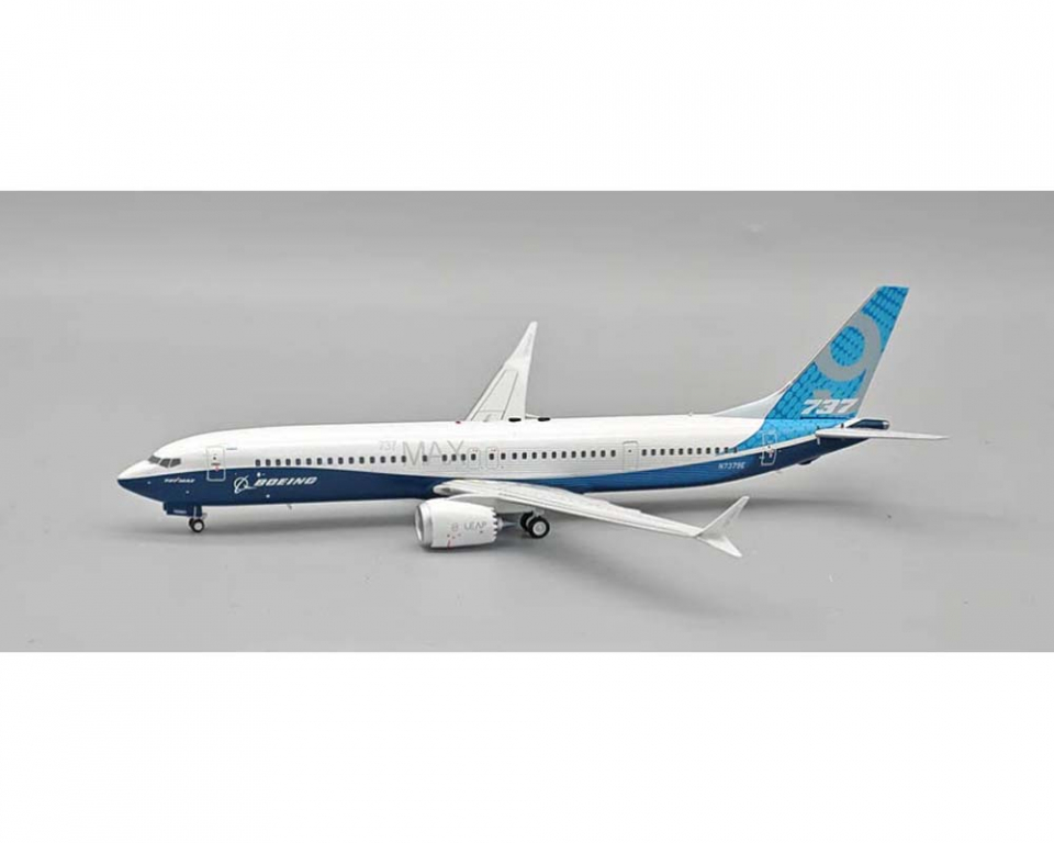 www.JetCollector.com: Boeing House Colors B737 MAX9 w/stand N7379E