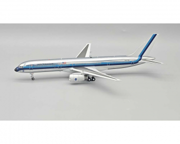 www.JetCollector.com: American Airlines B757-200 w/stand N188AN 1