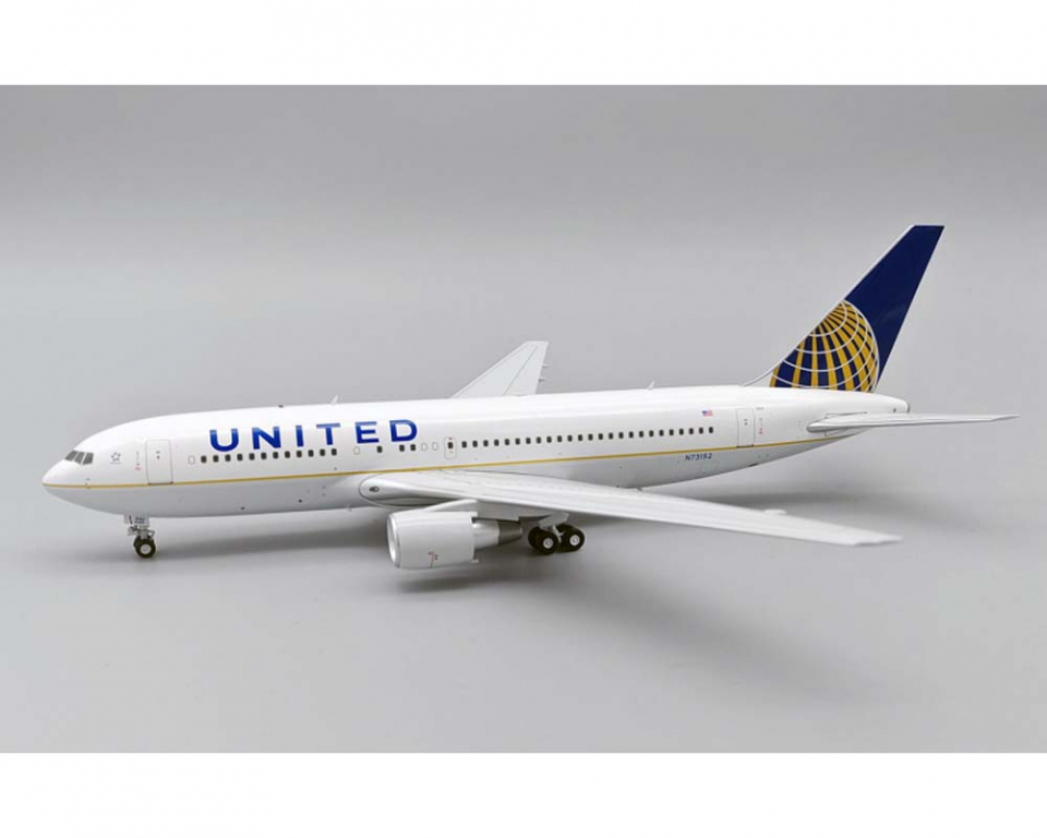 www.JetCollector.com: United Airlines B767-200ER w/stand N73152 1