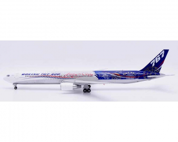 Boeing B767-400ER Leading the Way, Polished, flaps down ,w/stand N76400 1:200 Scale JC Wings LH2497A