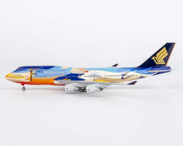 www.JetCollector.com: Singapore Airlines B747-400 Tropical livery