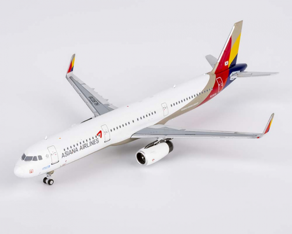 www.JetCollector.com: Asiana A321 HL8038 1:400 Scale NG13126