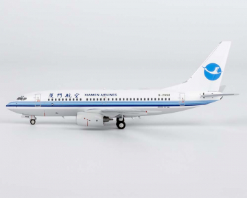 Xiamen Airlines B737-700 classic colors; Xiamen Airlines' first 737-700 B-2998 1:400 Scale NG64138