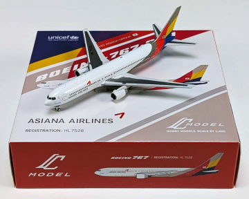 Asiana B767-300 HL7528 1:400 Scale C Model by Panda PM-C0052