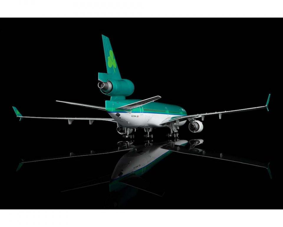 www.JetCollector.com: Aer Lingus MD-11 N272WA 1:200 Scale SQ Wings