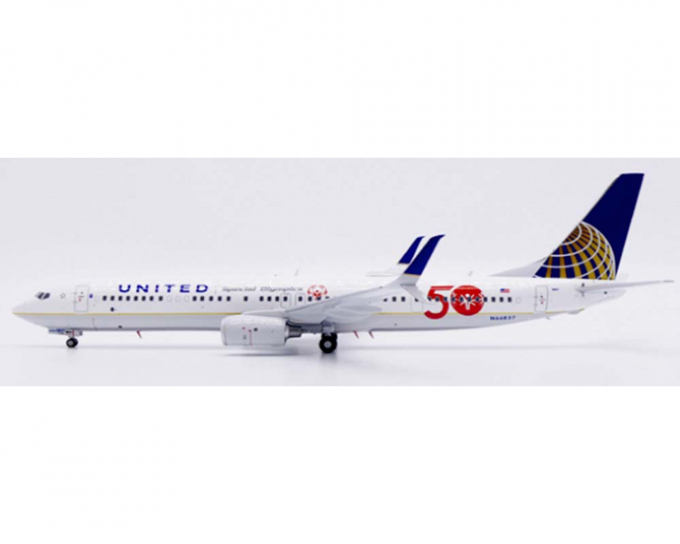 www.JetCollector.com: United Airlines B737-900ER 