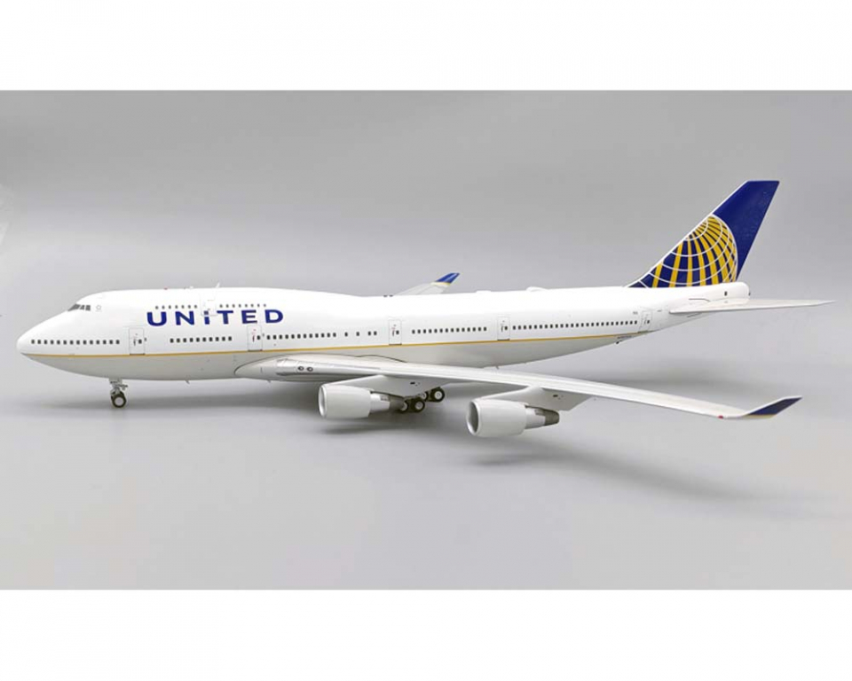www.JetCollector.com: United Airlines B747-400 w/stand N107UA 1