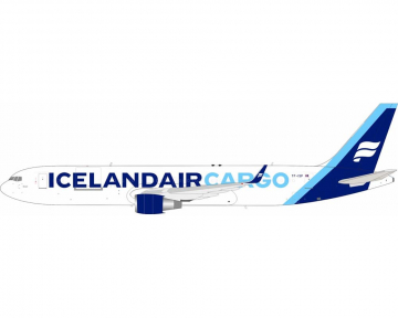 Icelandair B767-300ER(BCF) w/stand TF-ISP 1:200 Scale Inflight IF763FI0726