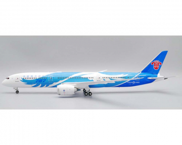 China Southern B787-9 Wings of Dream, w/stand B-2385 1:200 Scale JC Wings LH2353
