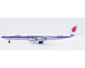 Air China A350-1000XWB w/stand B-58554 1:200 Scale JC Wings LH2482