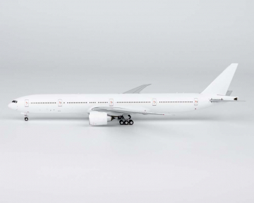 www.JetCollector.com: American Airlines B777-300ER Flagship DFW