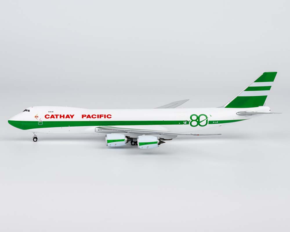 1/400 Cathay Pacific B747-8F カーゴドア開閉可 www.JetCollector.com: Cathay Pacific B747-8F 80 Years Retro Livery