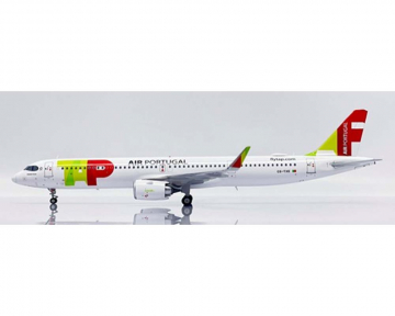 Tap Air Portugal A320neo w/stand CS-TXE 1:200 Scale JC Wings TAP321LR200