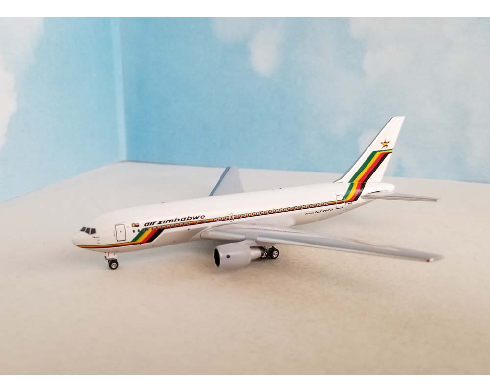 www.JetCollector.com: Air Zimbabwe Boeing B767-200 Z-WPF 1:400