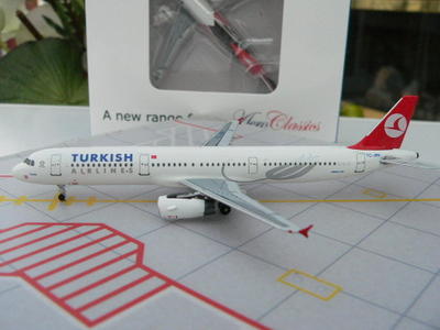 www.JetCollector.com: Turkish Airlines A321 TC-JRH Yalova Scale