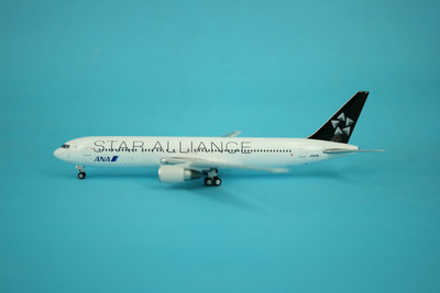 www.JetCollector.com: ANA B767-300ER Star Alliance JA614A