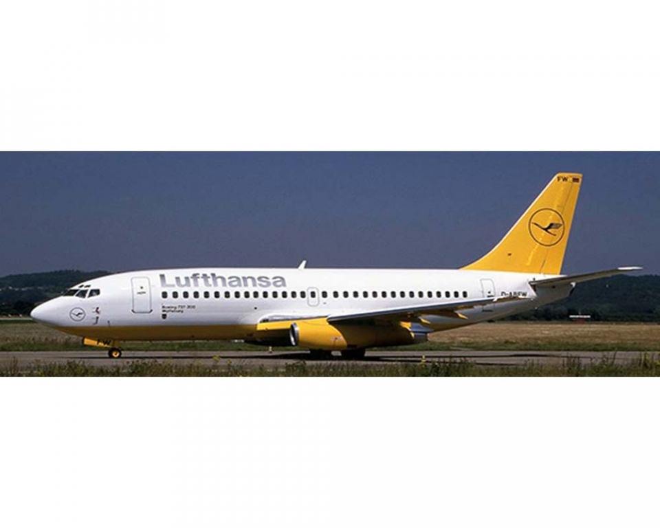 www.JetCollector.com: Lufthansa Boeing B737-200(Adv) D-ABFW 1:200