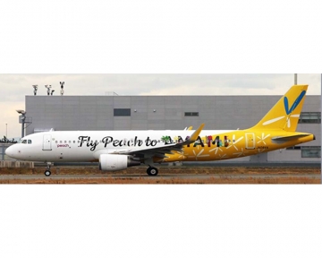 PEACH AVIATION Airbus A320 Fly Peach to AMAMI JA08VA 1:400 Scale JC WINGS EW4320014