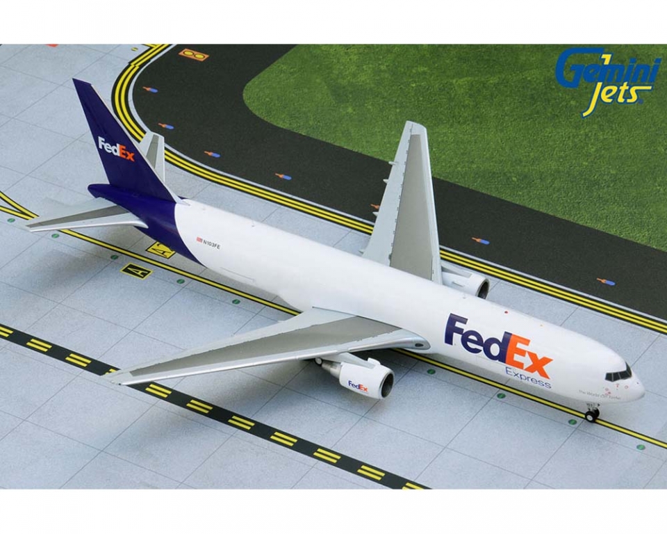 www.JetCollector.com: GEMINIJETS FEDEX B767-300 N103FE 1:200 Scale