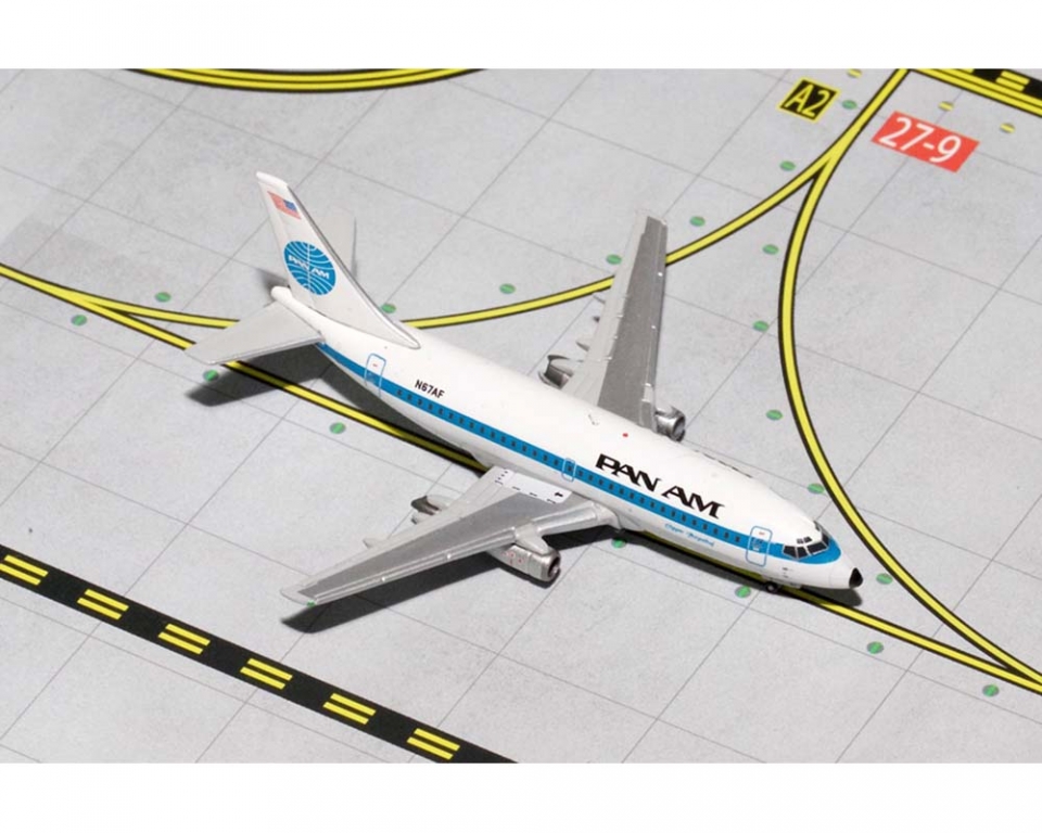 www.JetCollector.com: GEMINIJETS PAN AM B737-200 (POLISHED) N67AF
