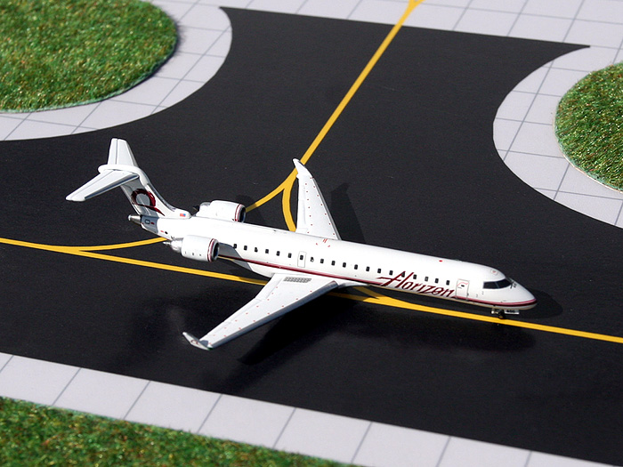 www.JetCollector.com: Horizon Air CRJ-700