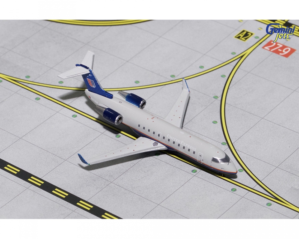 www.JetCollector.com: GEMINIJETS UNITED EXPRESS CRJ-200 (GRAY