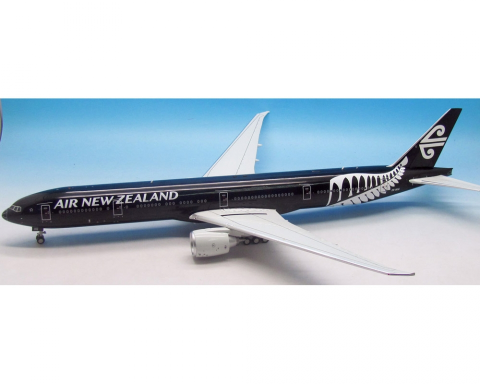 www.JetCollector.com: Air New Zealand B777-300 'All Blacks' ZK-OKQ