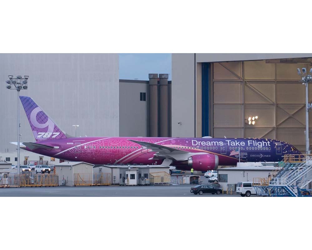 www.JetCollector.com: INFLIGHT BOEING B787-9 Dreams Take Flight W