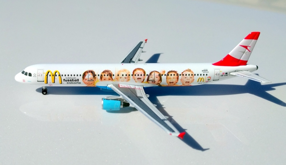 www.JetCollector.com: Austrian 'McDonalds' A321 OE-LBC 1:400 Scale