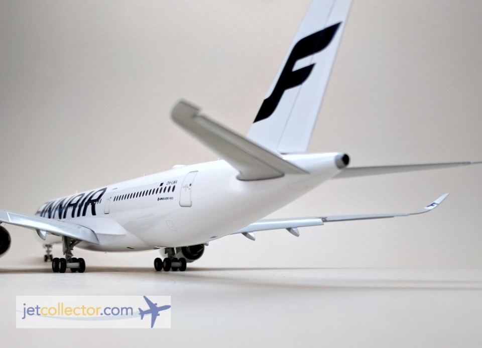 www.JetCollector.com: Finnair A350-900 Flaps Down OH-LWA w/Stand