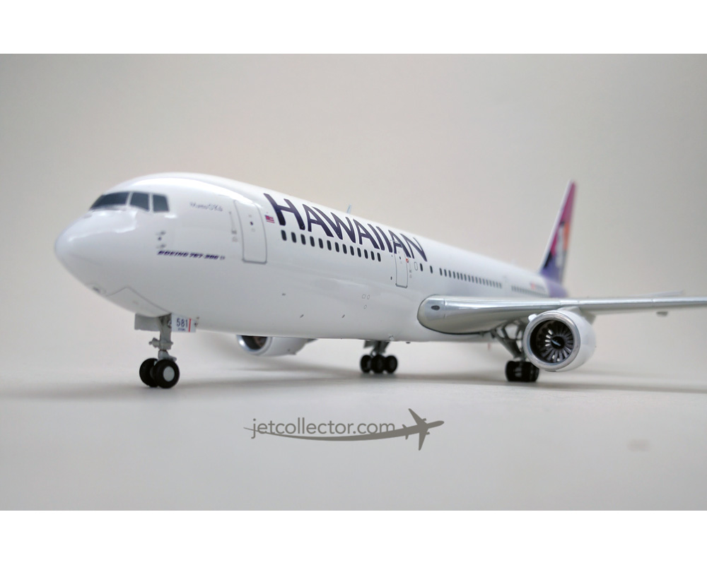 www.JetCollector.com: HAWAIIAN B767-300(W) N581HA (Damaged Box