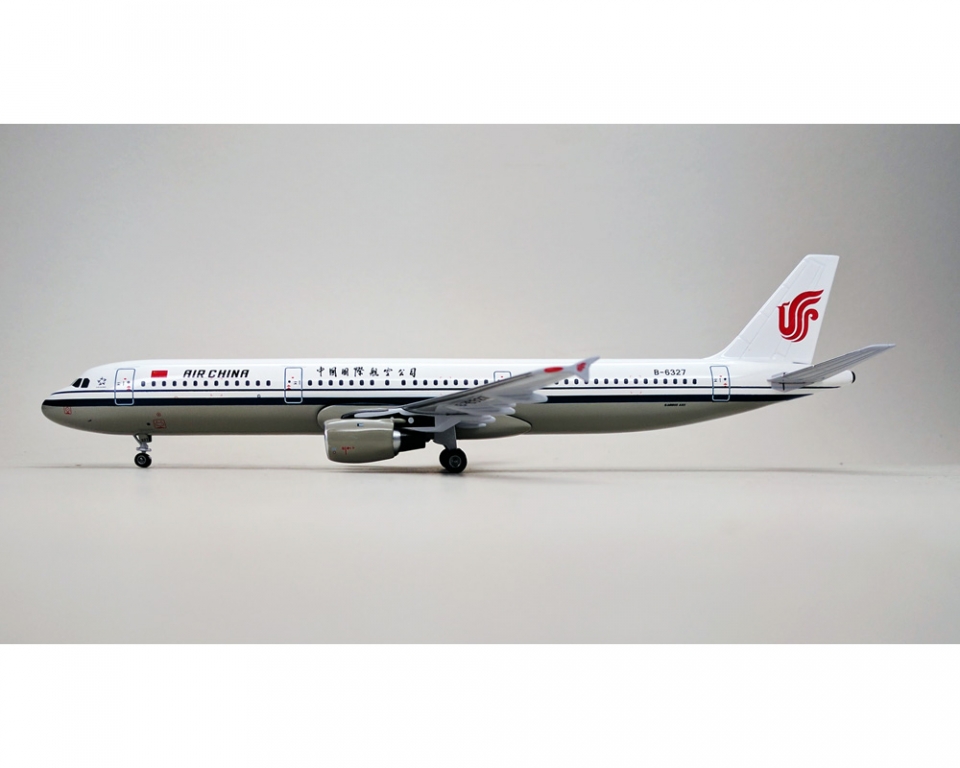www.JetCollector.com: Western Models Air China A321 B-6327 1:200