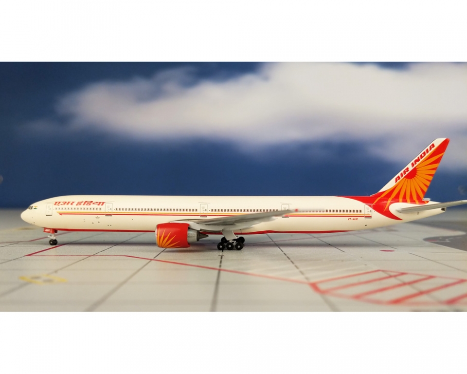 www.JetCollector.com: Aeroclassics 500 Air India B777-300 VT-ALR 1