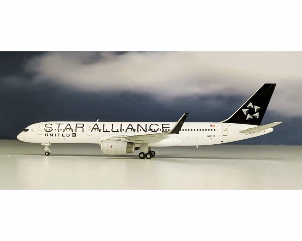 www.JetCollector.com: JC WINGS United Airlines Star Alliance B757