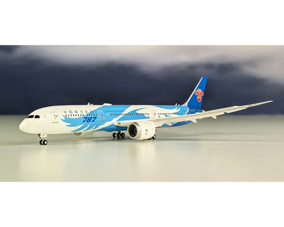 航空機・ヘリコプター 1/400 ChinaSouthern 787-9 JCWings www.JetCollector.com: China Southern B787-9 Flaps down B-1242 1