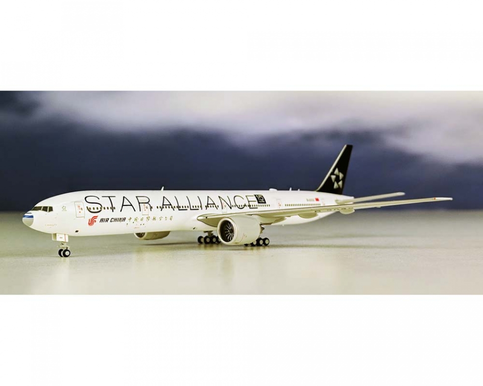 www.JetCollector.com: Air China Star Alliance Special Nose B777
