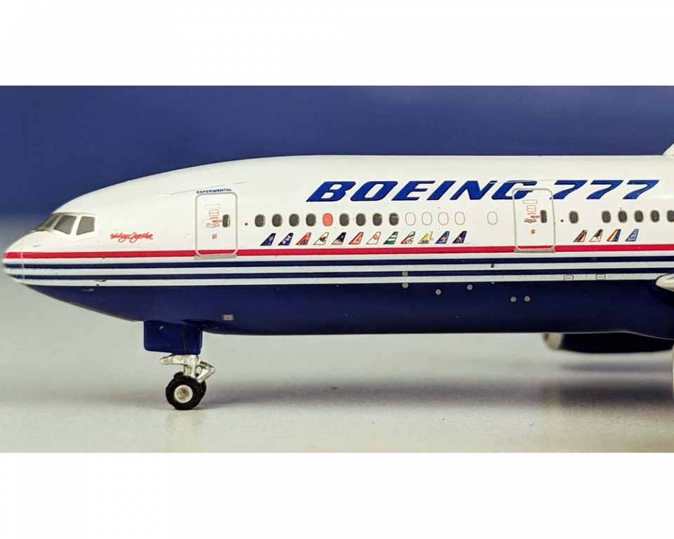 www.JetCollector.com: PHOENIX BOEING B777-200 HOUSE LIVERY N7771 1