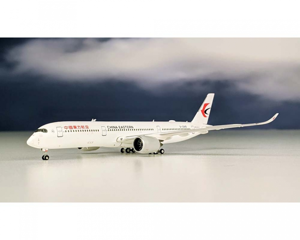 www.JetCollector.com: JC WINGS China Eastern A350-900 B-304D www.JetCollector.com: JC WINGS China Eastern A350-900 B-304D