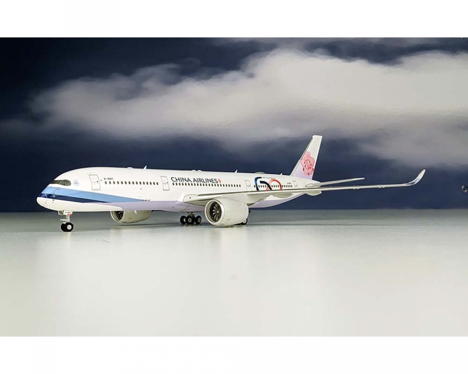 www.JetCollector.com: PHOENIX CHINA AIRLINES A350-900 60TH