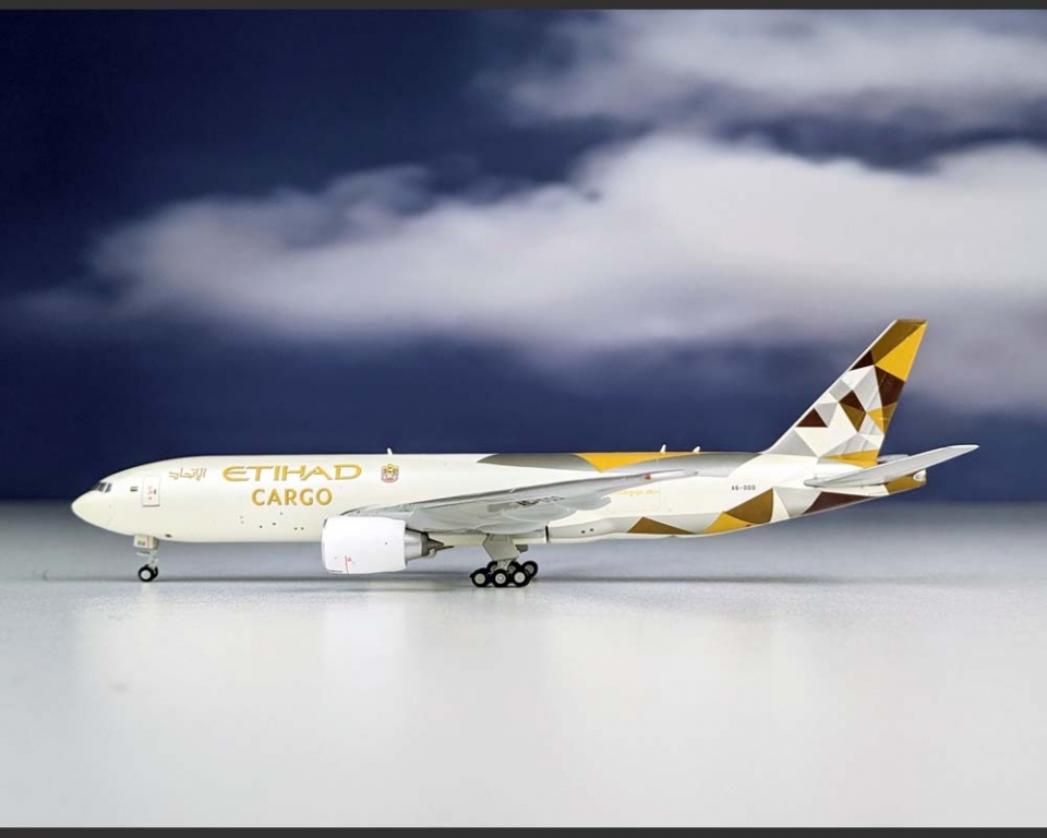www.JetCollector.com: Etihad Cargo B777-200LR A6-DDD 1:400 Scale