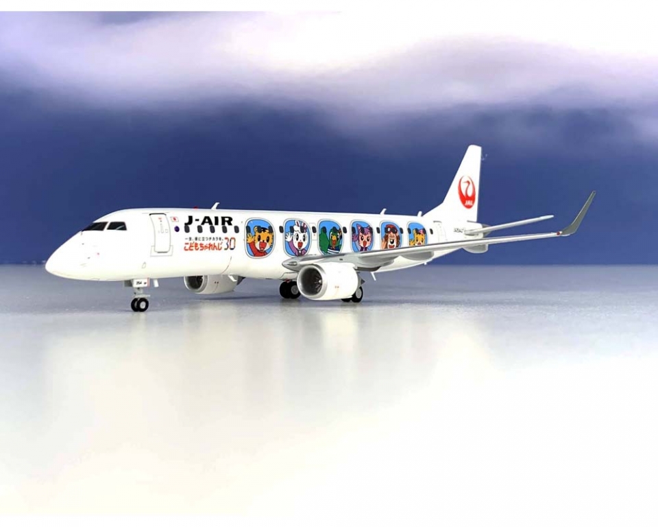 www.JetCollector.com: J-Air JAL ERJ-190 Std Shimajiro livery 