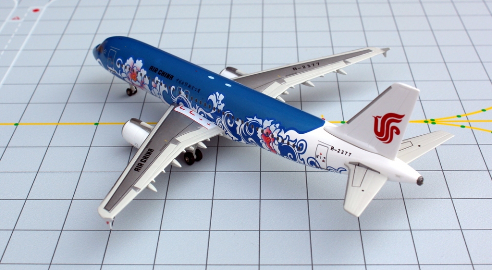 www.JetCollector.com: JC Wings Air China Blue Mudan A320-200 B