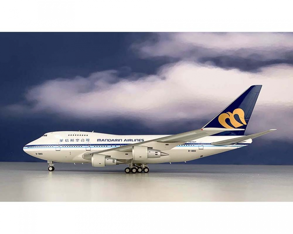 www.JetCollector.com: INFLIGHT MANDARIN AIRLINES B747SP B-1880 w