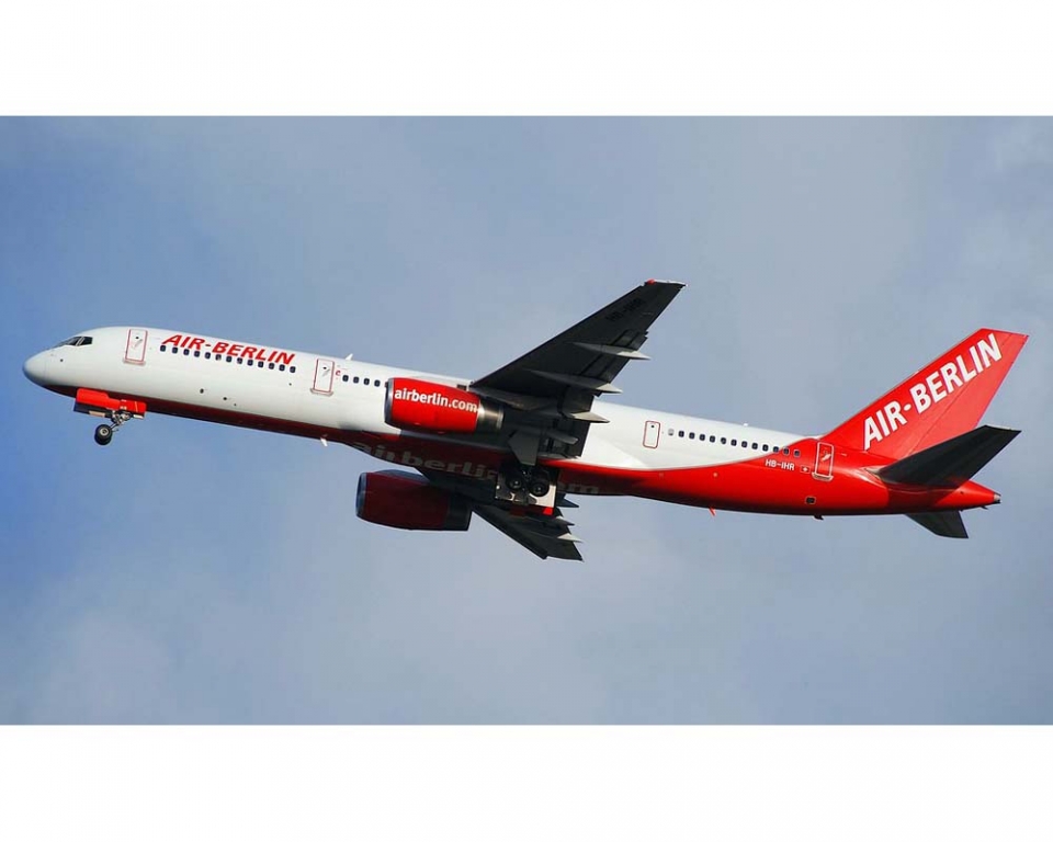 www.JetCollector.com: Air Berlin B757-200 HB-IHR 1:400 Scale JC