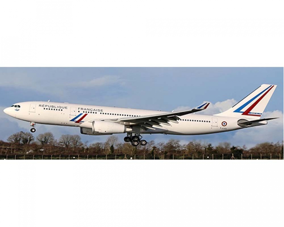 www.JetCollector.com: French Air Force A330-200 F-UJCS 1:400 Scale